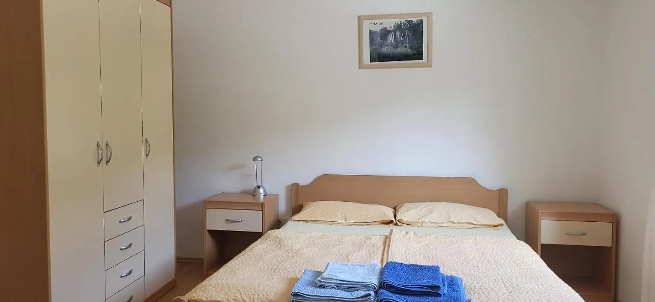 Waldeck Apartment 2 Supetarska Draga