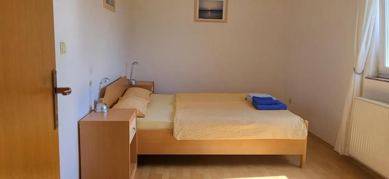 Waldeck Apartment 2 Supetarska Draga 0*,  Croatia